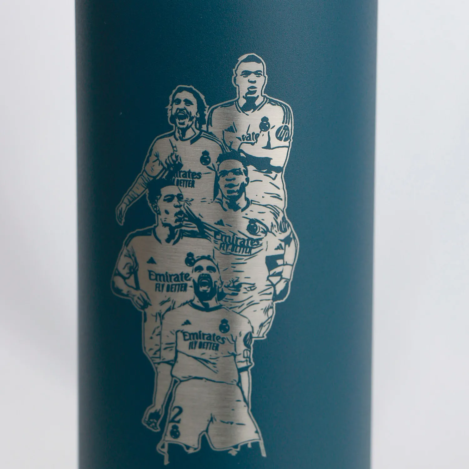 KINETICO Bottle Thermo Team + Crest 600ml Ocean Blue Real Madrid^ Glassware & Cups